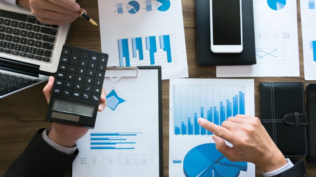エグゼクティブ・コンサルタントは投資信託スプレッドシートを使って仕事をする